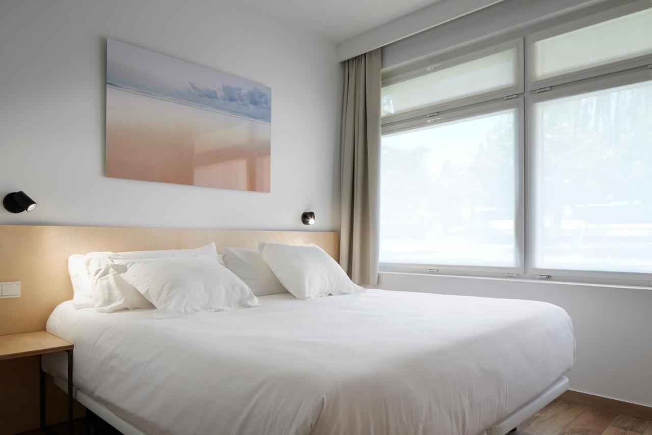 Apartamentos Isaga サラウツ エクステリア 写真