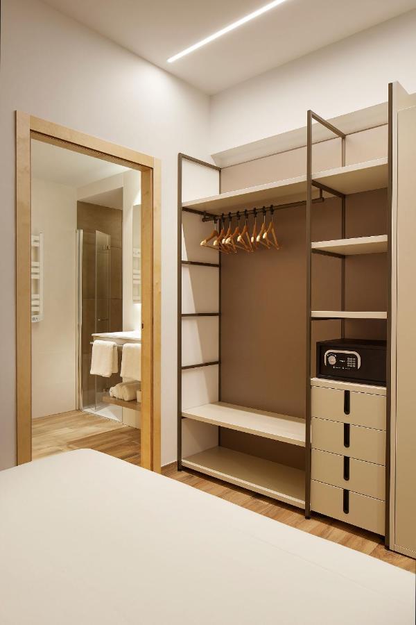 Apartamentos Isaga サラウツ エクステリア 写真
