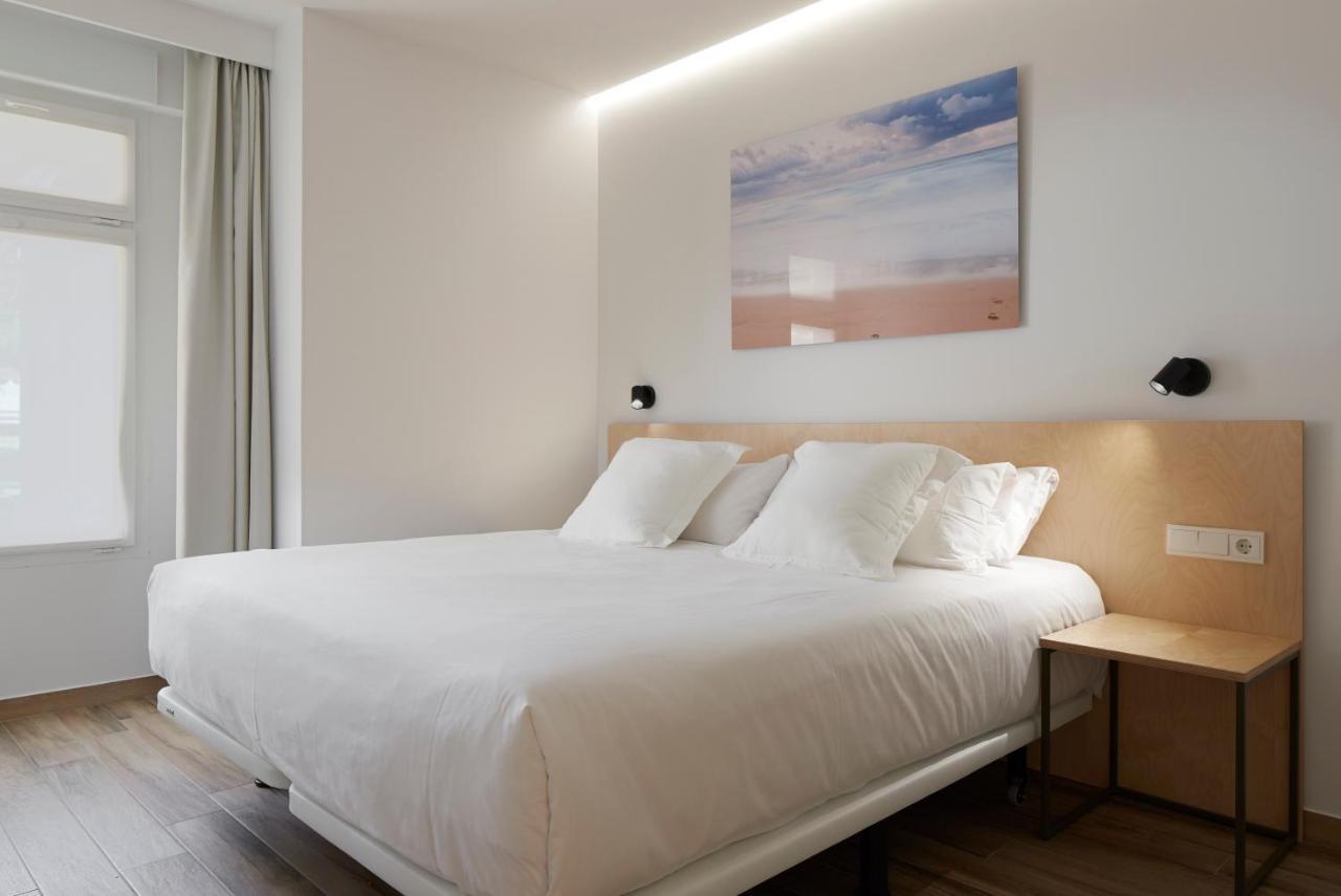 Apartamentos Isaga サラウツ エクステリア 写真