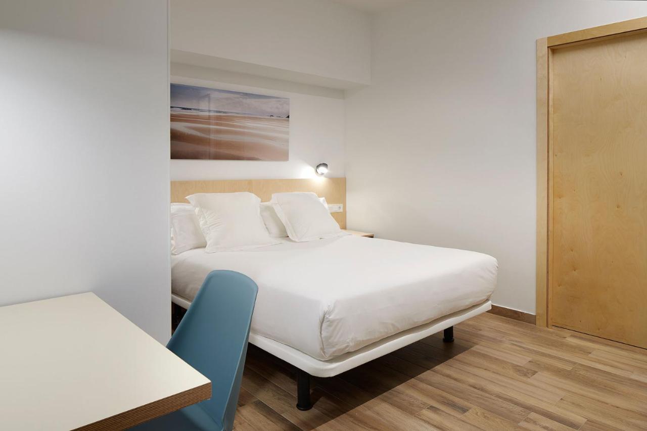Apartamentos Isaga サラウツ エクステリア 写真